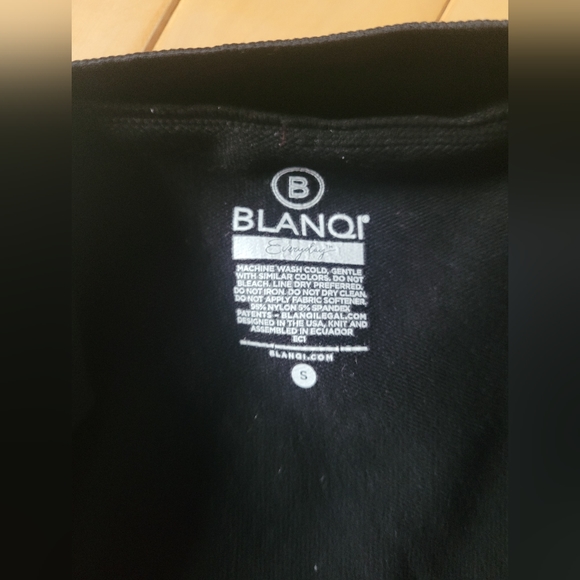 BLANQI EVERYDAYHighwaist Postpartum + Nursing Support Leggings - Picture 2 of 3